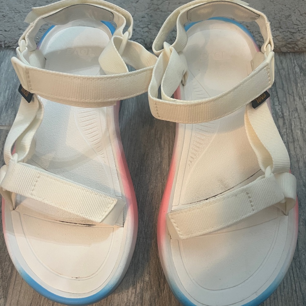 Women’s Teva Hurricane Sandals -Cream Sandals with Colorful Soles